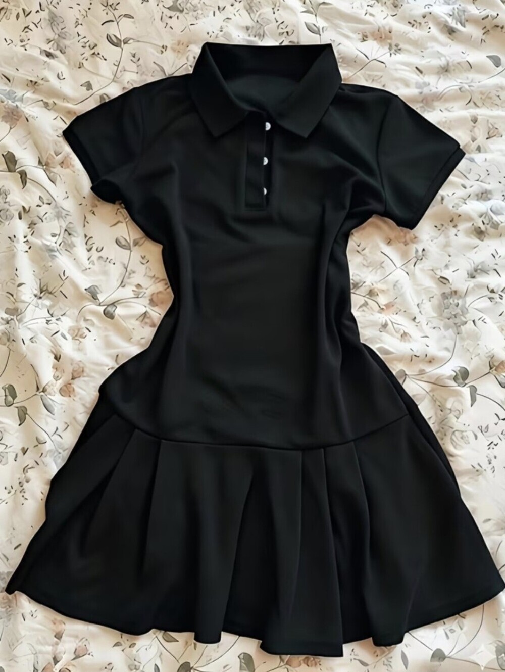 Women's Solid Color Collar Pleated Dress